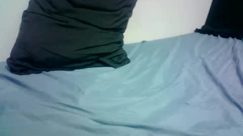 Snapshot of vic_kum chatting on 11-28-25, 06:49 vic kum online show from 11-28-25, 06:49