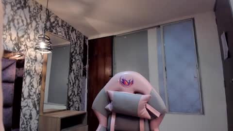 Snapshot of vick_daves chatting on 02-23-25, 11:47 vick_daves online show from 02-23-25, 11:47