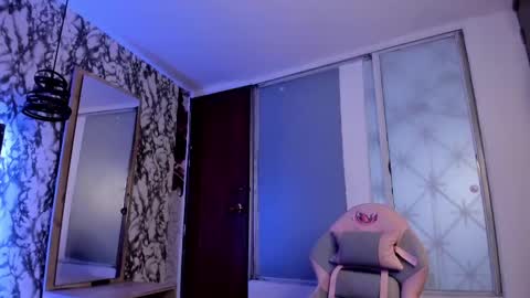 Snapshot of vick_daves chatting on 03-09-25, 11:56 vick_daves online show from 03-09-25, 11:56