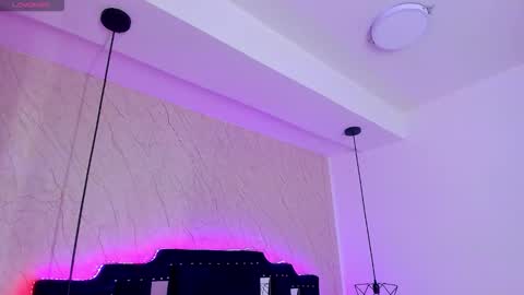 Snapshot of vick_daves chatting on 10-08-25, 11:19 vick_daves online show from 10-08-25, 11:19