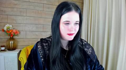 Snapshot of vickibrooks chatting on 02-09-25, 05:19 VickiBrooks online show from 02-09-25, 05:19