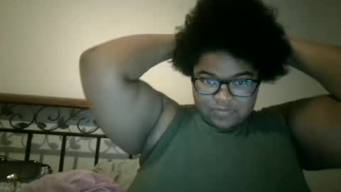 Snapshot of vickiryder56 chatting on 06-28-26, 12:05 vickiryder56 online show from 06-28-26, 12:05