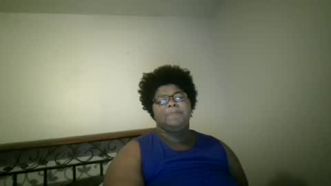 Snapshot of vickiryder56 chatting on 07-07-26, 02:25 vickiryder56 online show from 07-07-26, 02:25