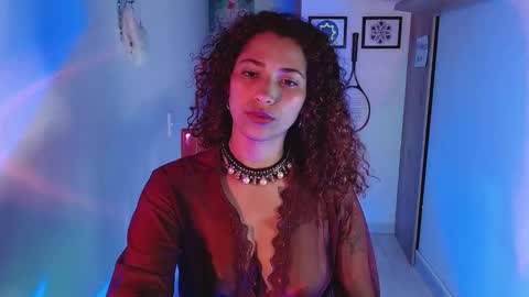 Snapshot of vicky_crazy chatting on 12-31-24, 04:06 Vicky online show from 12-31-24, 04:06