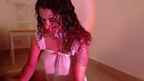 Snapshot of vicky_crazy chatting on 01-20-25, 02:36 Vicky online show from 01-20-25, 02:36