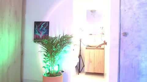 Snapshot of vicky_crazy chatting on 02-02-25, 11:53 Vicky online show from 02-02-25, 11:53