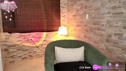 Snapshot of vicky_kittyy chatting on 11-18-25, 12:53 Amy online show from 11-18-25, 12:53