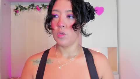 V I C K Y online show from 02-21-25, 12:50