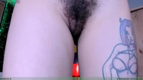 Victoria   online show from 07-08-26, 12:48