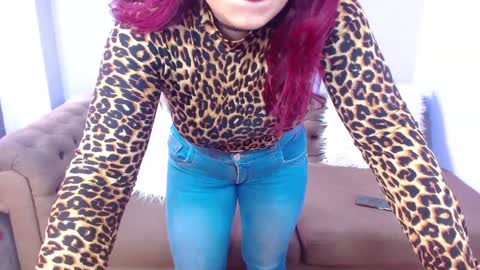 Snapshot of vickyjohnson1 chatting on 01-04-25, 05:47 Vicky online show from 01-04-25, 05:47