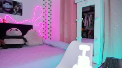 VICTORIA 3 online show from 10-10-25, 10:42