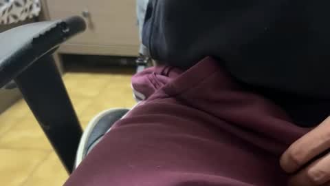 Snapshot of victoire84665212 chatting on 02-03-26, 07:08 victoire84665212 online show from 02-03-26, 07:08