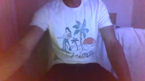 Snapshot of victor_1486 chatting on 09-11-25, 07:47 victor_1486 online show from 09-11-25, 07:47