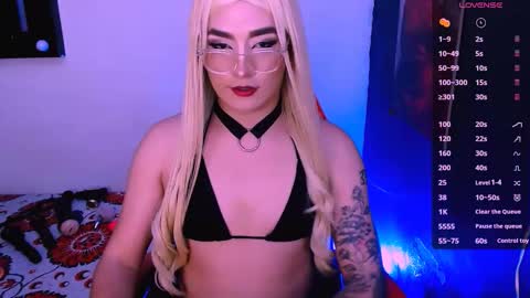 Snapshot of victori_red chatting on 04-07-26, 07:31 Milagros online show from 04-07-26, 07:31