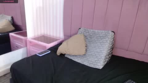 Victoria  online show from 03-02-25, 06:48