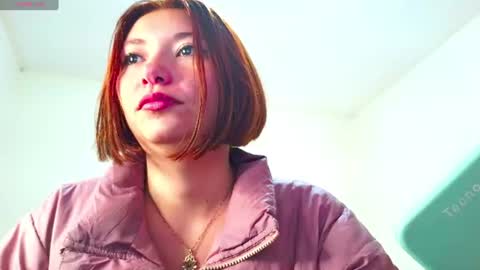 Victoria  online show from 07-27-26, 02:35