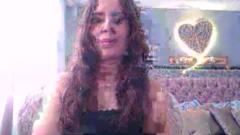 Snapshot of victoria25_meester chatting on 12-20-24, 02:38 Hi guys Im victoria Be the one who can control me in PVT online show from 12-20-24, 02:38