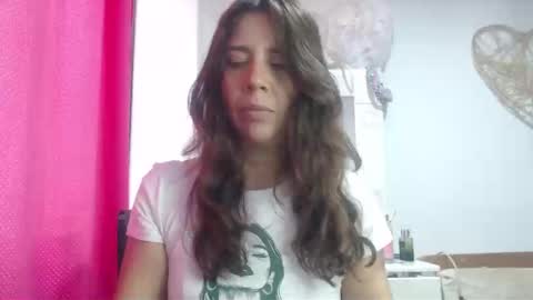 Snapshot of victoria25_meester chatting on 02-07-25, 03:41 Hi guys Im victoria Be the one who can control me in PVT online show from 02-07-25, 03:41