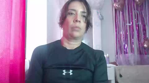 Snapshot of victoria25_meester chatting on 02-22-25, 05:24 Hi guys Im victoria Be the one who can control me in PVT online show from 02-22-25, 05:24