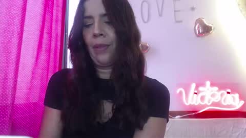 Snapshot of victoria25_meester chatting on 03-04-25, 02:10 Hi guys Im victoria Be the one who can control me in PVT online show from 03-04-25, 02:10