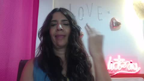 Snapshot of victoria25_meester chatting on 03-05-25, 08:53 Hi guys Im victoria Be the one who can control me in PVT online show from 03-05-25, 08:53