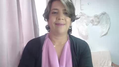 Snapshot of victoria25_meester chatting on 09-10-25, 02:50 Hi guys Im victoria Be the one who can control me in PVT online show from 09-10-25, 02:50