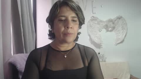 Snapshot of victoria25_meester chatting on 09-14-25, 07:35 Hi guys Im victoria Be the one who can control me in PVT online show from 09-14-25, 07:35