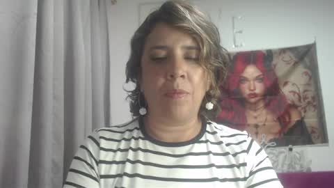 Snapshot of victoria25_meester chatting on 11-23-25, 09:25 Hi guys Im victoria Be the one who can control me in PVT online show from 11-23-25, 09:25