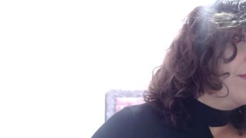 Snapshot of victoria25_meester chatting on 07-09-26, 03:38 Hi guys Im victoria Be the one who can control me in PVT online show from 07-09-26, 03:38