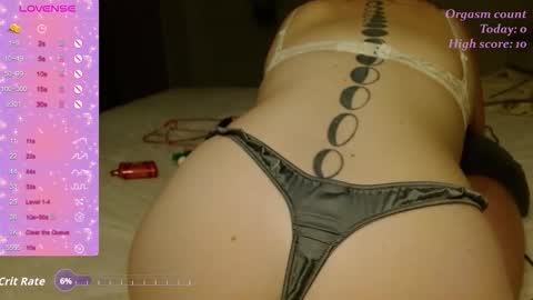 Snapshot of victoria97 chatting on 09-12-25, 11:26 Victoria97 online show from 09-12-25, 11:26