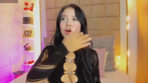 Victoria valentina  online show from 04-13-26, 02:44