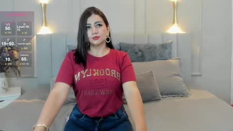 victoria  online show from 02-21-26, 07:04