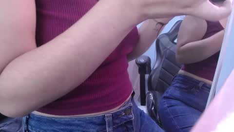 Victoria online show from 09-25-25, 01:04