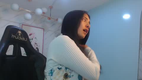 Victoria online show from 04-14-26, 01:28