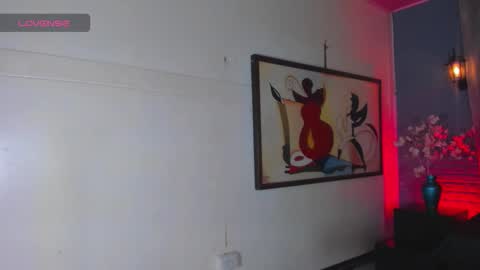 Victoria online show from 03-25-26, 07:09