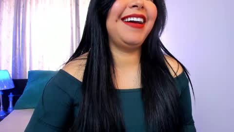 Snapshot of victoria_kim_lee chatting on 05-11-26, 02:45 Victoria online show from 05-11-26, 02:45