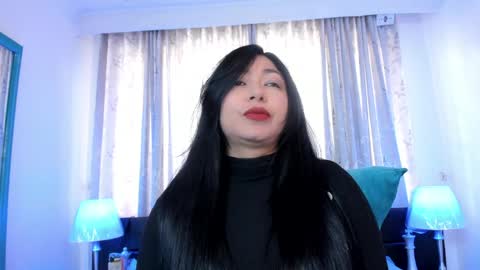 Snapshot of victoria_kim_lee chatting on 05-18-26, 12:11 Victoria online show from 05-18-26, 12:11