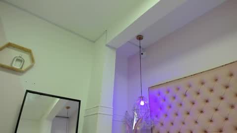 Snapshot of victoria_kitt chatting on 06-06-26, 06:56 victoria_kitt online show from 06-06-26, 06:56