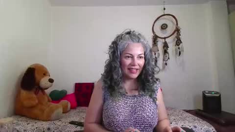 Snapshot of victoria_lover444 chatting on 11-17-25, 03:45 Victoria Lover online show from 11-17-25, 03:45