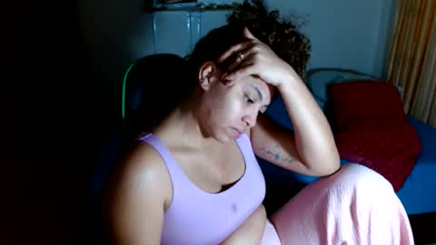 VICKY online show from 07-18-26, 03:38
