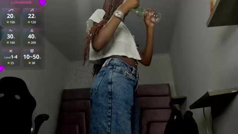 Vicky  online show from 11-27-25, 07:16