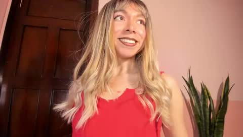 D A N I online show from 09-25-25, 06:44