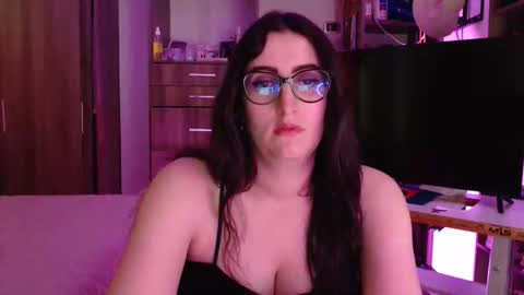 Victoria online show from 05-07-26, 08:36