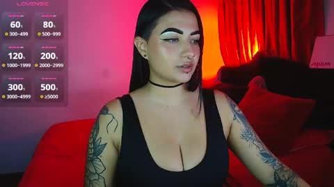 Snapshot of victoria_vox chatting on 05-27-26, 03:47 Victoria online show from 05-27-26, 03:47