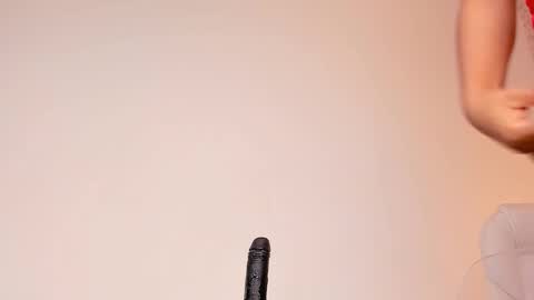 Victoria Sofia online show from 02-10-25, 06:20