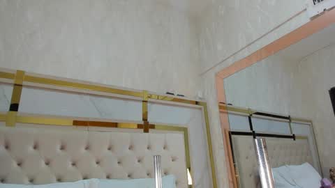 Victoria Sofia online show from 10-05-25, 07:23