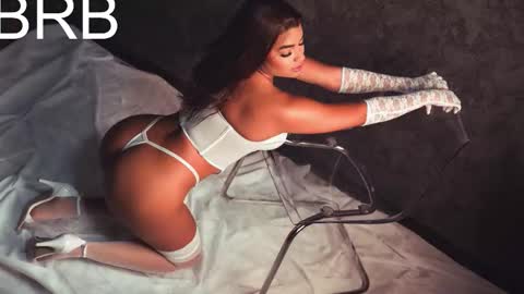 Snapshot of victoriaagray chatting on 03-05-26, 11:06 VICTORIA online show from 03-05-26, 11:06