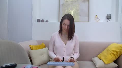 Victoria online show from 01-17-25, 12:31