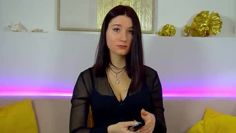 Victoria online show from 11-20-25, 06:24