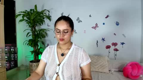 Snapshot of victoriablack_ chatting on 06-02-26, 10:06 Victoria online show from 06-02-26, 10:06